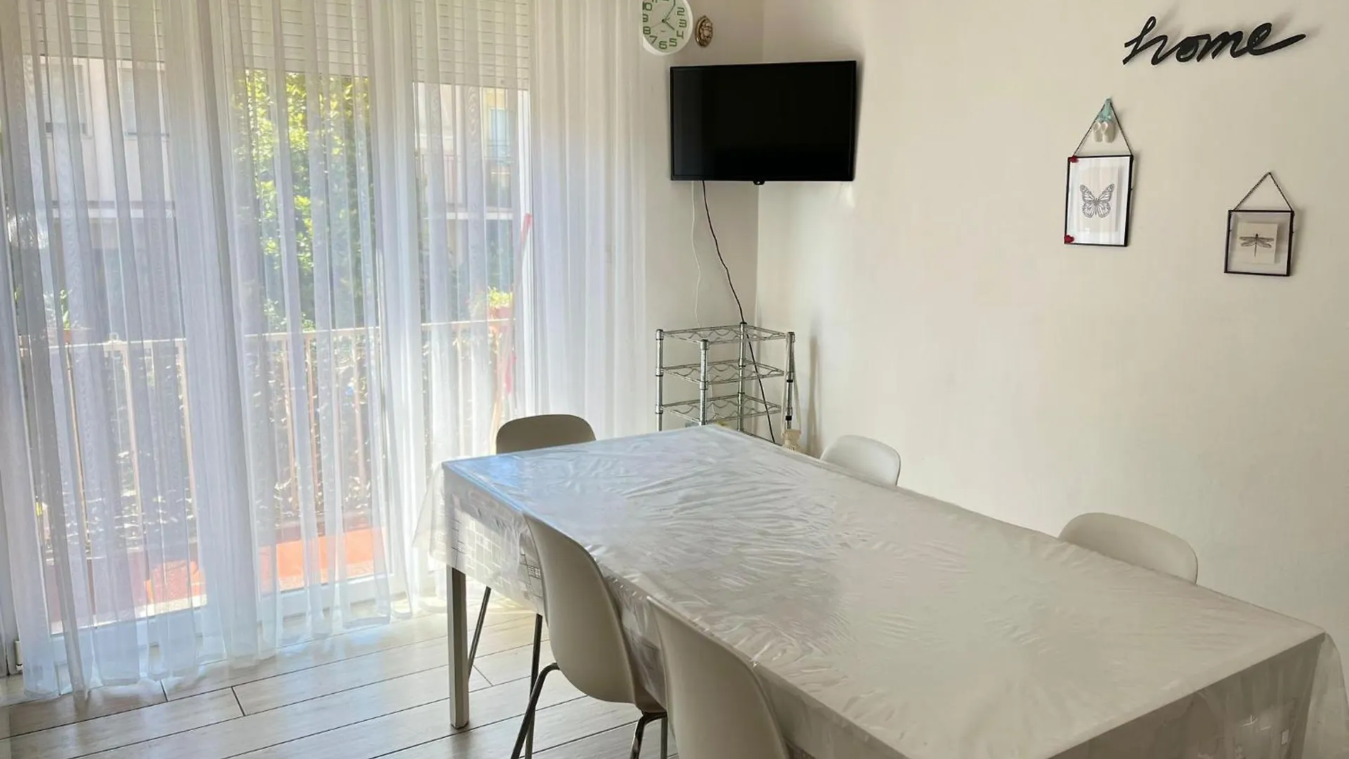 Condomino Bagli Rimini 0*,